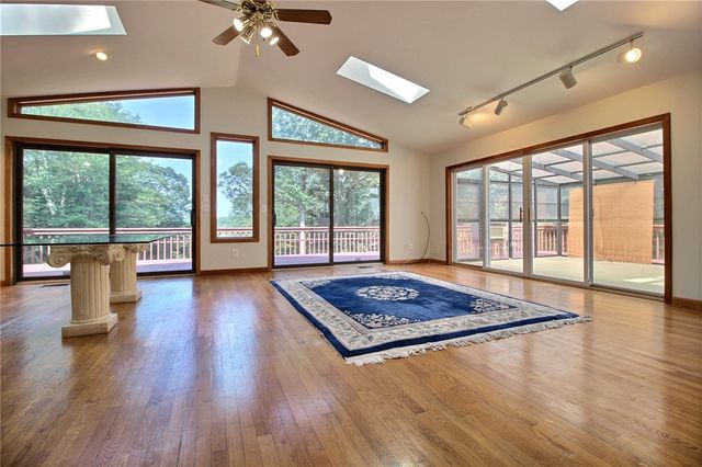 130 Woodville Road, Hopkinton, RI 02832