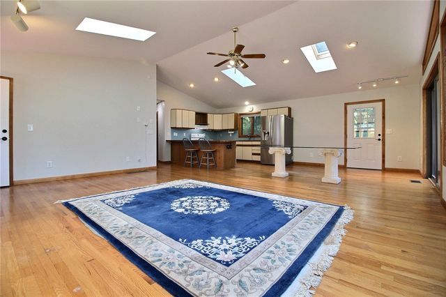 130 Woodville Road, Hopkinton, RI 02832