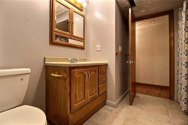 130 Woodville Road, Hopkinton, RI 02832