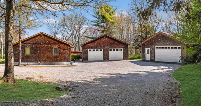 130 Woodville Road, Hopkinton, RI 02832