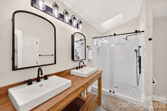 3027 Deep Meadow Lane, Charlotte, NC 28210