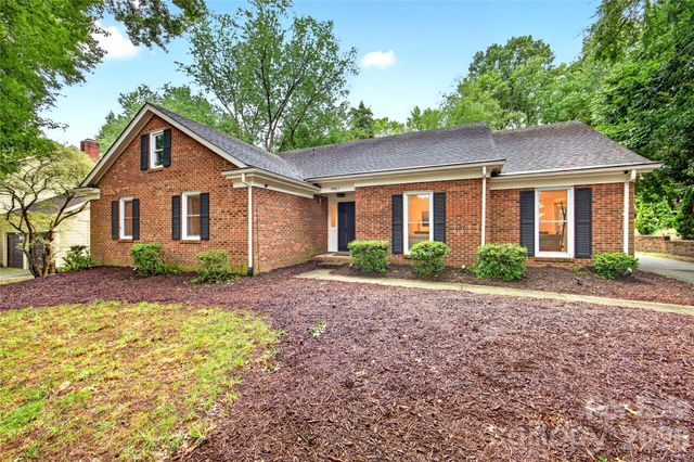 3027 Deep Meadow Lane, Charlotte, NC 28210