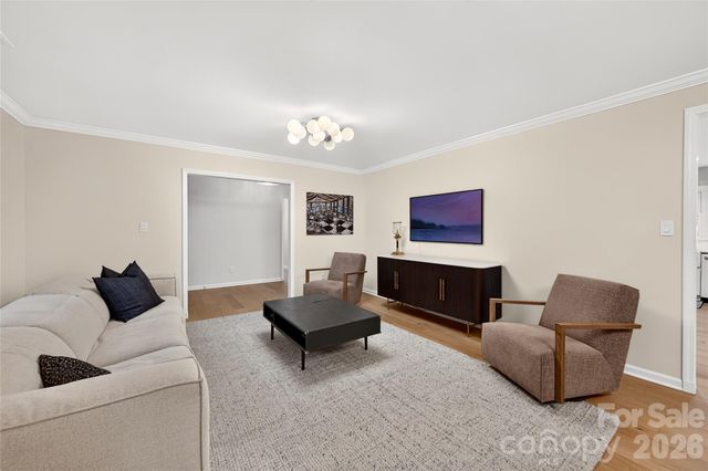 3027 Deep Meadow Lane, Charlotte, NC 28210