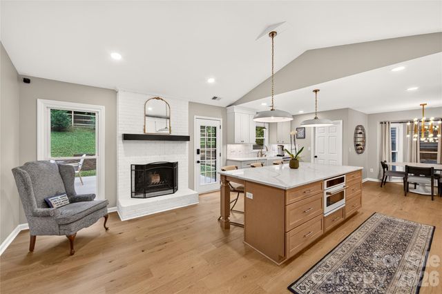 3027 Deep Meadow Lane, Charlotte, NC 28210