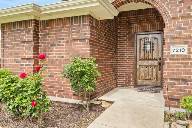 7210 Mercurys Road, Rowlett, TX 75089