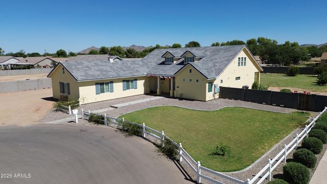 18107 E INDIANA Avenue, Queen Creek, AZ 85142
