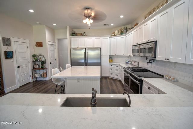 18107 E INDIANA Avenue, Queen Creek, AZ 85142