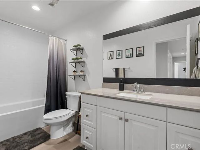 28266 Levi, Menifee, CA 92585