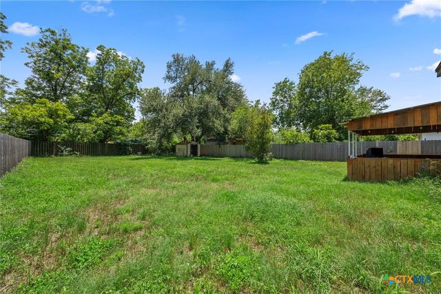 1503 Prather Street, Taylor, TX 76574