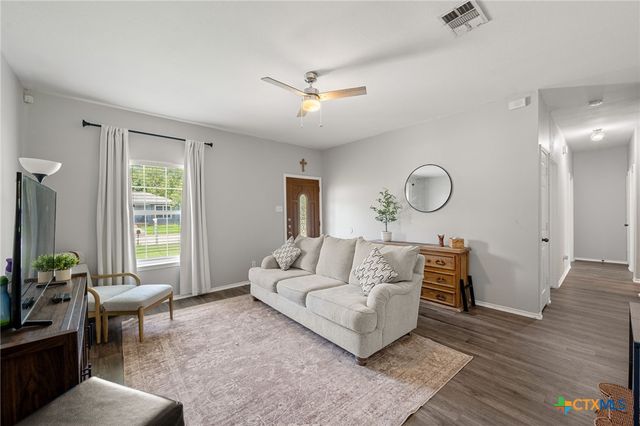 1503 Prather Street, Taylor, TX 76574