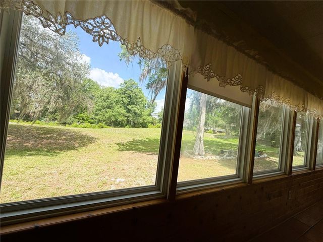 127 ROYAL PALM DRIVE, Leesburg, FL 34748