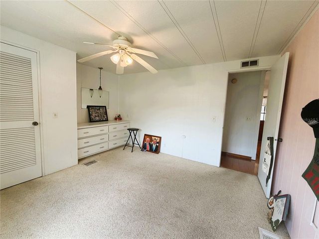 127 ROYAL PALM DRIVE, Leesburg, FL 34748