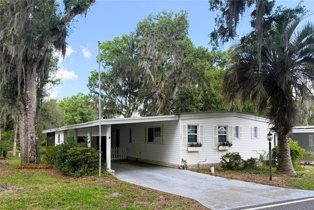 127 ROYAL PALM DRIVE, Leesburg, FL 34748