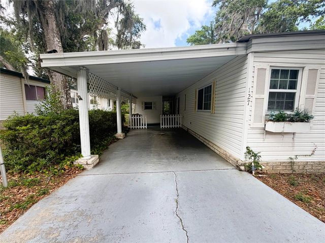 127 ROYAL PALM DRIVE, Leesburg, FL 34748