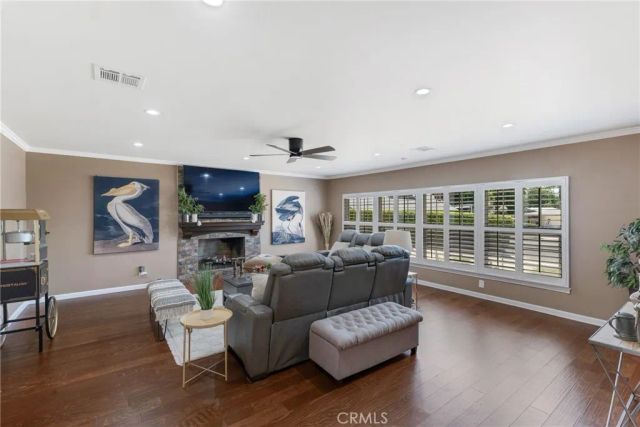 10251 Hadley, Northridge, CA 91324