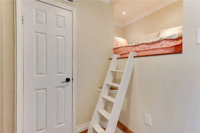 10251 Hadley, Northridge, CA 91324