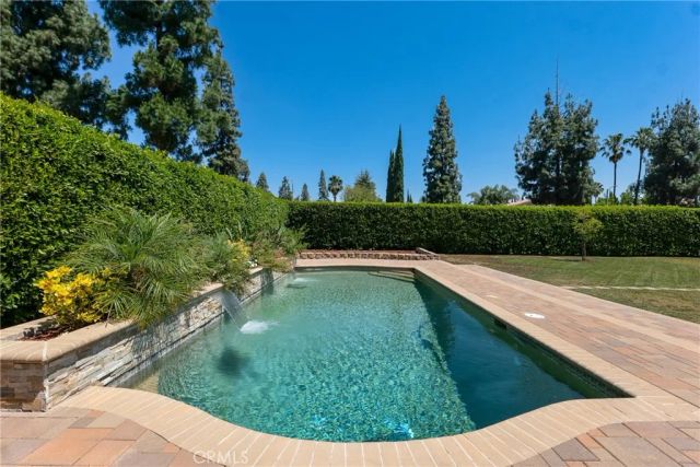 10251 Hadley, Northridge, CA 91324