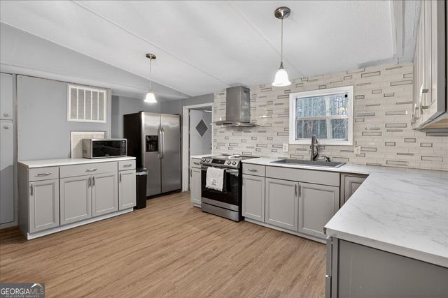 323 Ball Field Road, Waleska, GA 30183