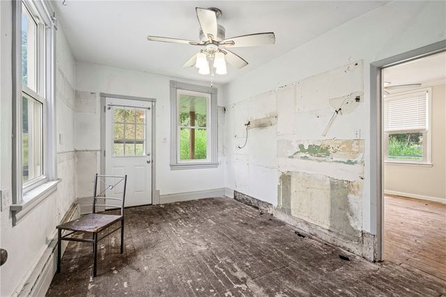 1817 Woodward Ave, Brookline, PA 15226