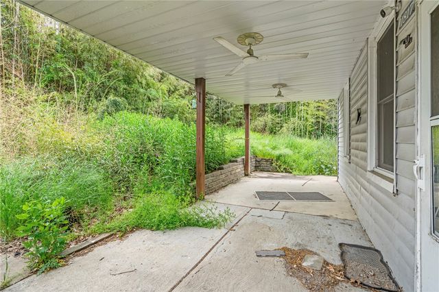 1817 Woodward Ave, Brookline, PA 15226