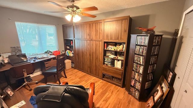 4100 NW 119th Ave, Sunrise, FL 33323