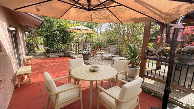 4100 NW 119th Ave, Sunrise, FL 33323