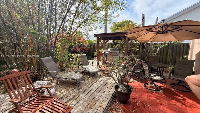 4100 NW 119th Ave, Sunrise, FL 33323