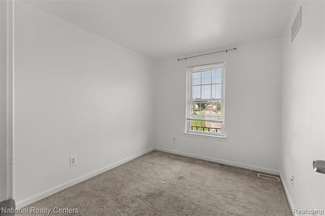 35221 Tall Oaks Drive, Sterling Heights, MI 48312