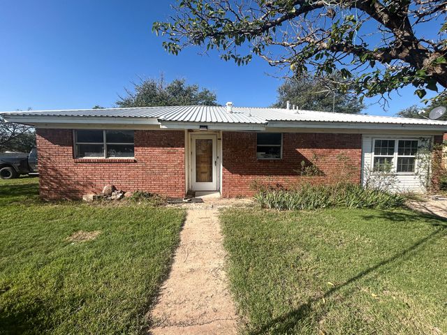 1401 Culpepper Avenue, Wilson, TX 79381