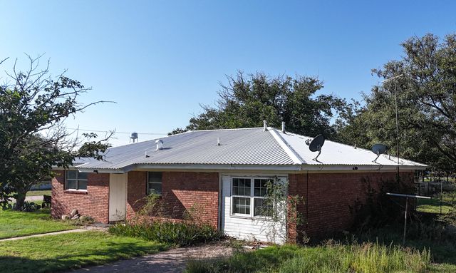 1401 Culpepper Avenue, Wilson, TX 79381