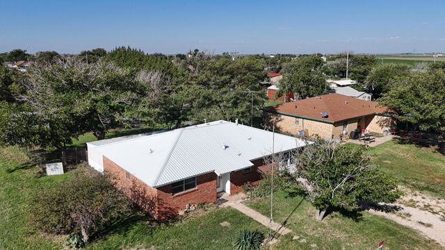 1401 Culpepper Avenue, Wilson, TX 79381