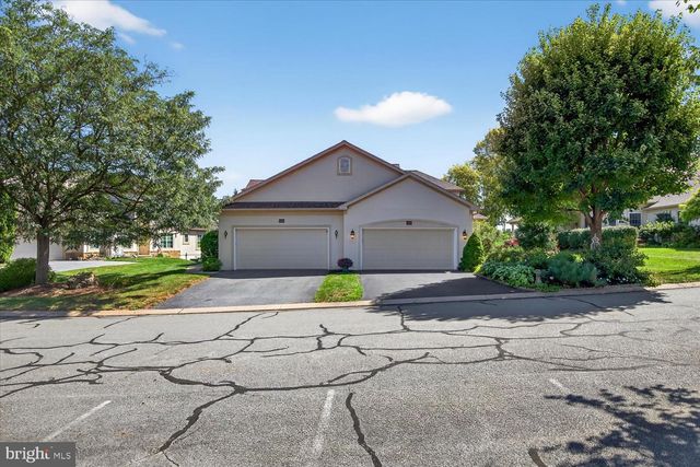 122 CREEKGATE CT, Millersville, PA 17551