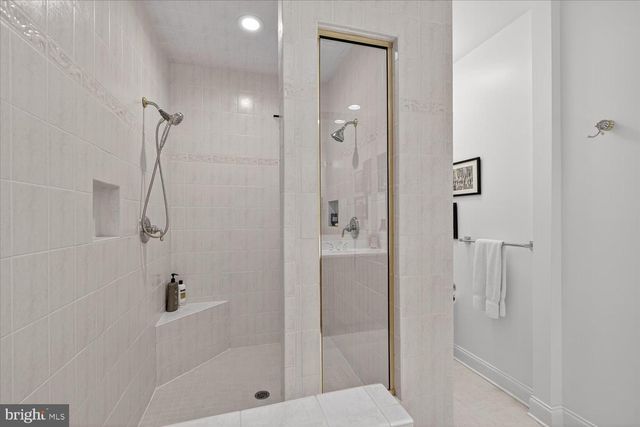 122 CREEKGATE CT, Millersville, PA 17551