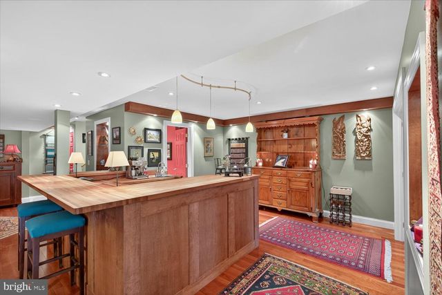 122 CREEKGATE CT, Millersville, PA 17551