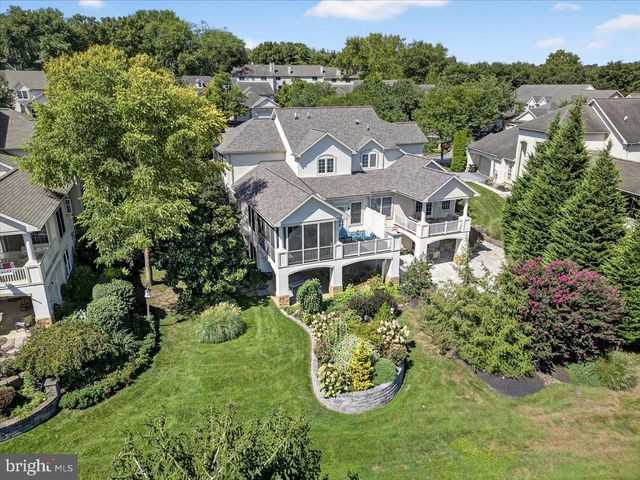 122 CREEKGATE CT, Millersville, PA 17551