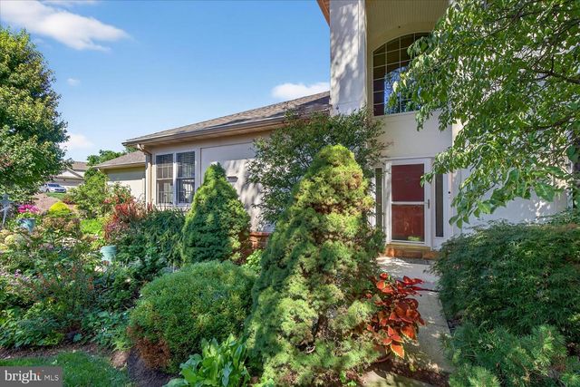 122 CREEKGATE CT, Millersville, PA 17551