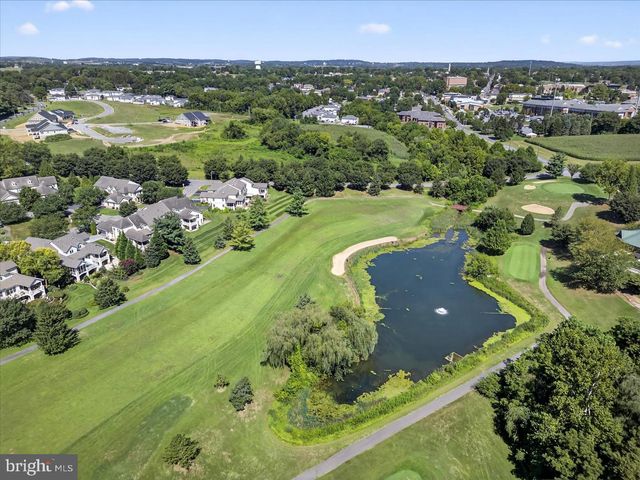 122 CREEKGATE CT, Millersville, PA 17551