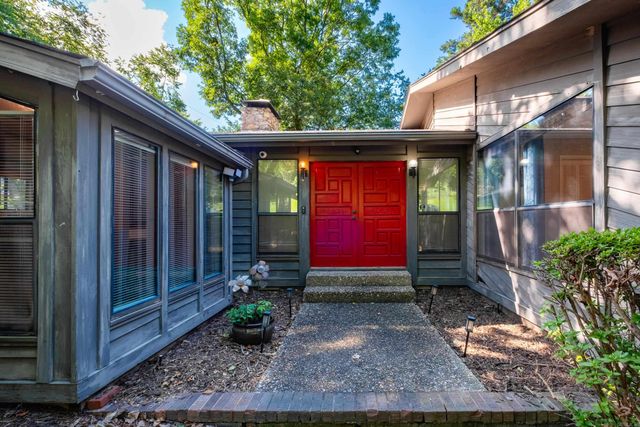 13620 Abinger Drive, Little Rock, AR 72212