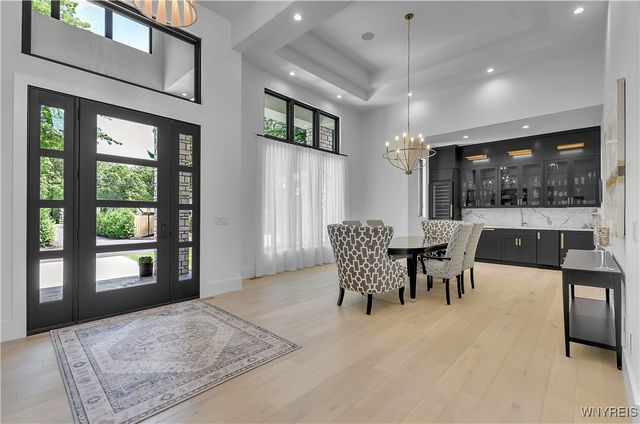 200 Paradise Road, Amherst, NY 14051