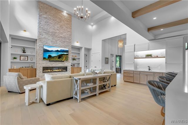 200 Paradise Road, Amherst, NY 14051