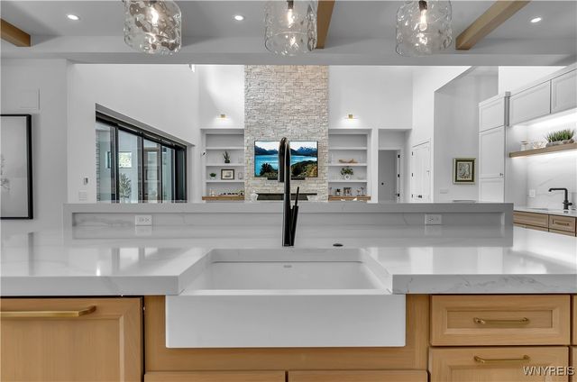 200 Paradise Road, Amherst, NY 14051