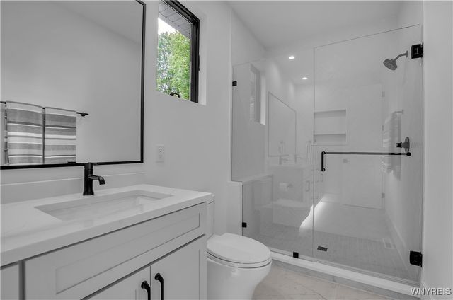 200 Paradise Road, Amherst, NY 14051