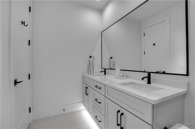 200 Paradise Road, Amherst, NY 14051