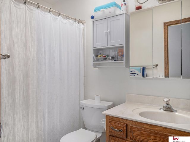 4992 Drexel Street, Omaha, NE 68117