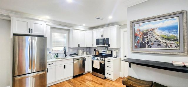 26 Vera St, Revere, MA 02151