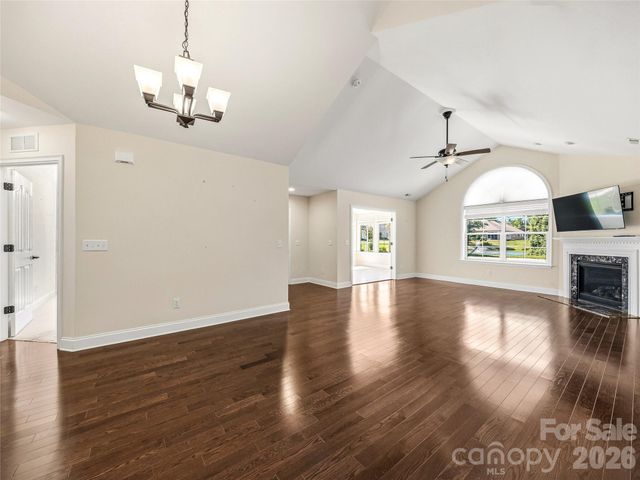 426 Summerfield Place, Flat Rock, NC 28731