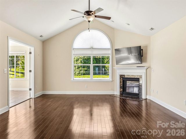426 Summerfield Place, Flat Rock, NC 28731