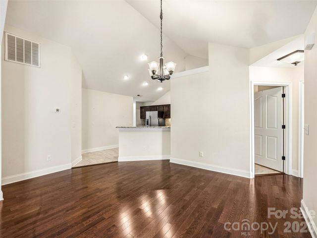 426 Summerfield Place, Flat Rock, NC 28731