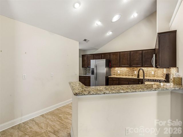 426 Summerfield Place, Flat Rock, NC 28731