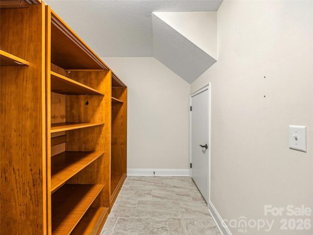 426 Summerfield Place, Flat Rock, NC 28731